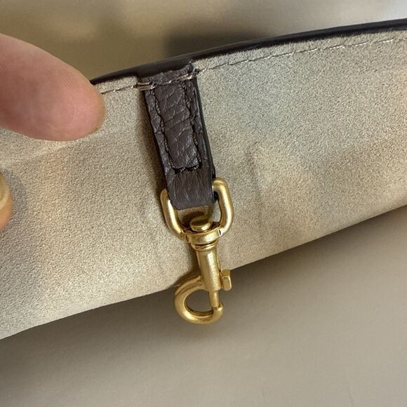 NWT AUTH NEW Tory Burch Women's McGraw Pebbled Leather Tote Bag In Silver Maple - Picture 5 of 5